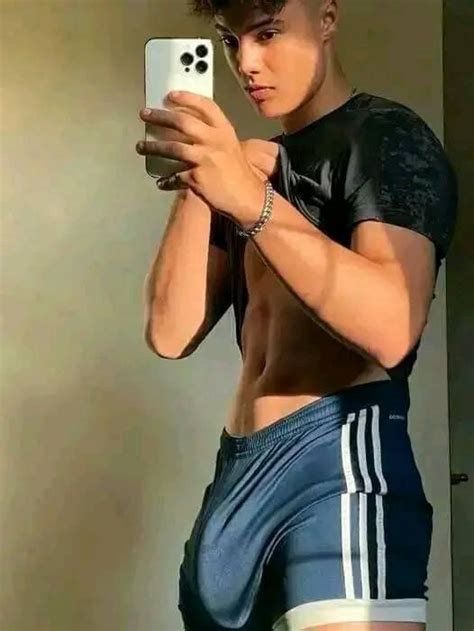 Mega Hung Gay Porn Videos .